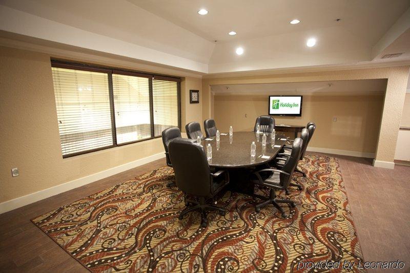 Holiday Inn Tyler - Conference Center By Ihg Зручності фото